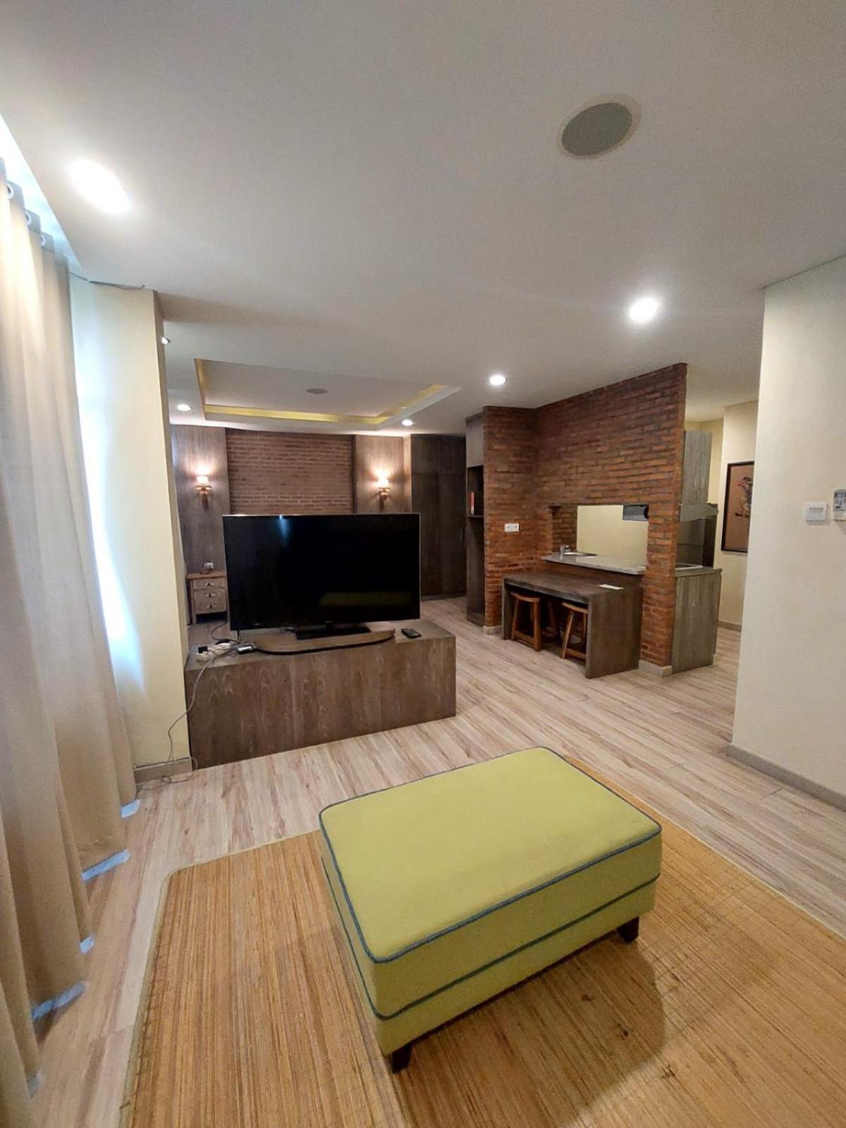 Apartemen Senayan Cakarta Dış mekan fotoğraf